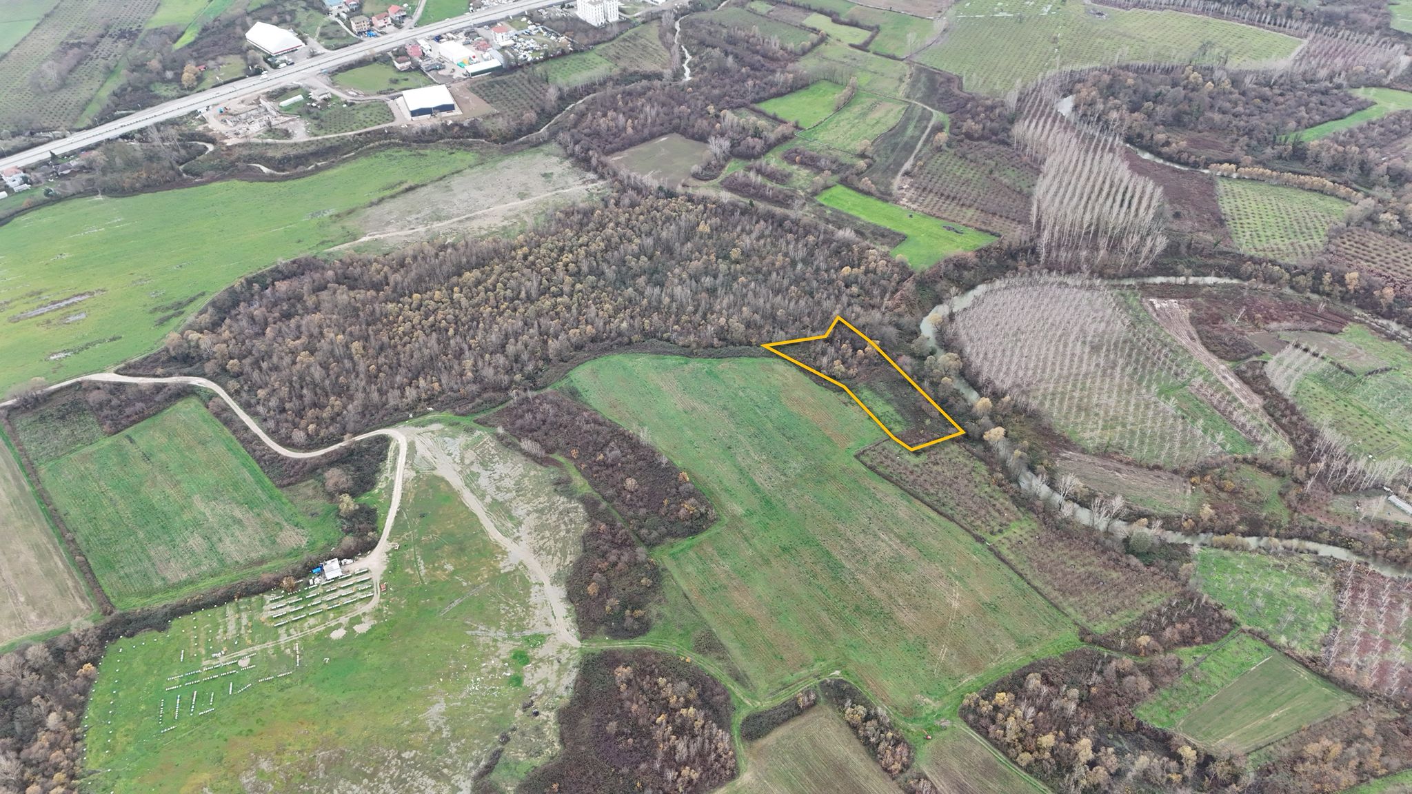 GECEN MAHALLESİNDE 3.736 m²SATILIK ARSA