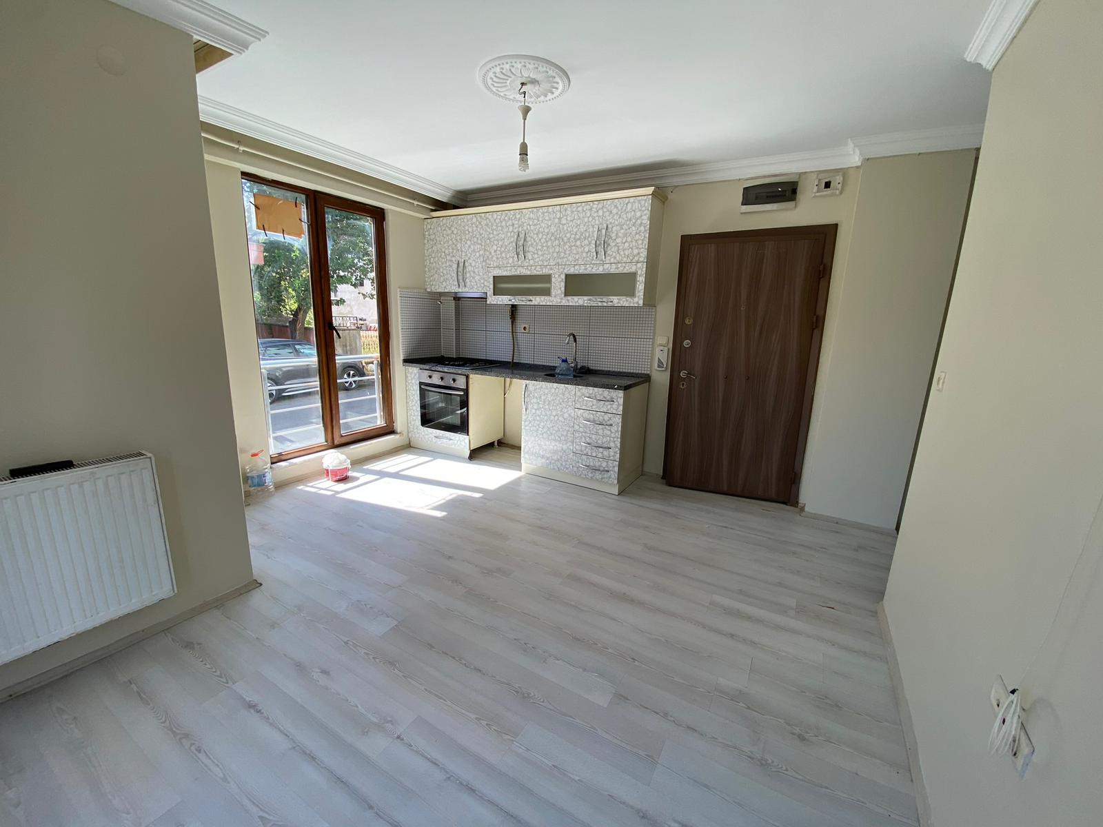 BARTIN MERKEZ ÇARŞIYA İKİ ADIM MESAFEDE SATILIK 1+1 DAİRE