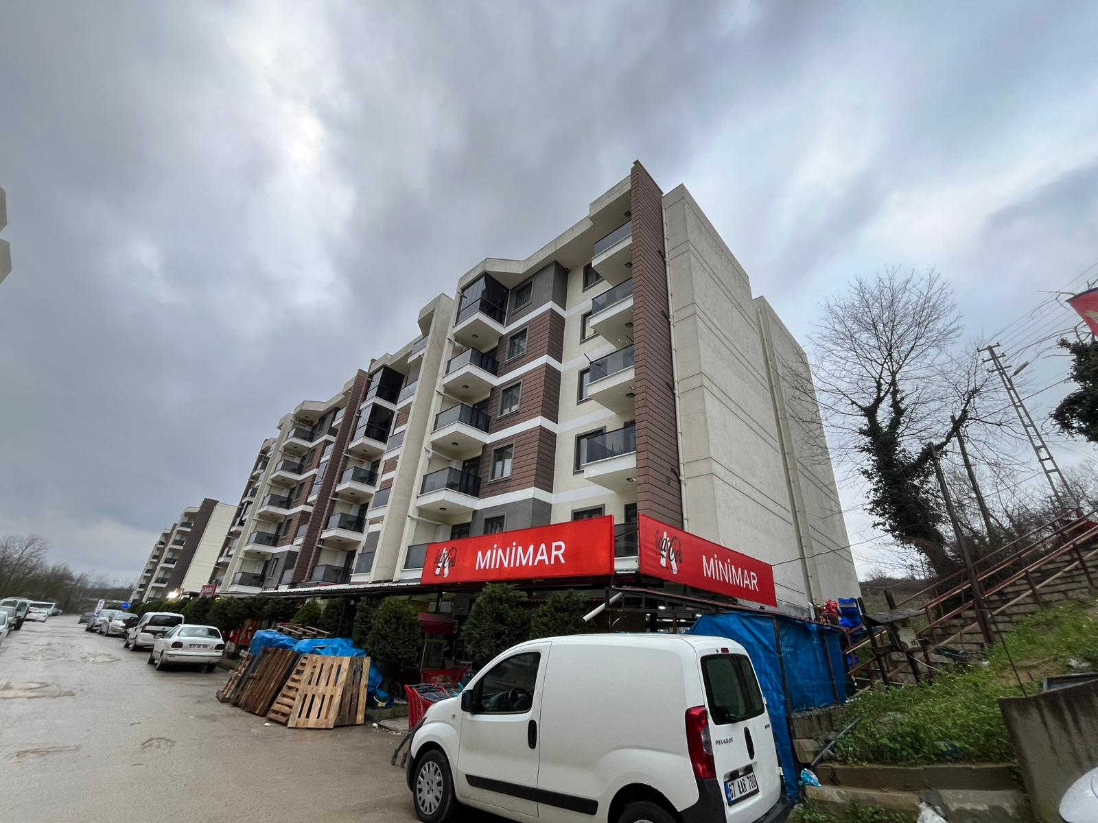 BARTIN MERKEZ DOĞAKENT SİTESİNDE ÖN CEPHE 1+1 KİRALIK DAİRE
